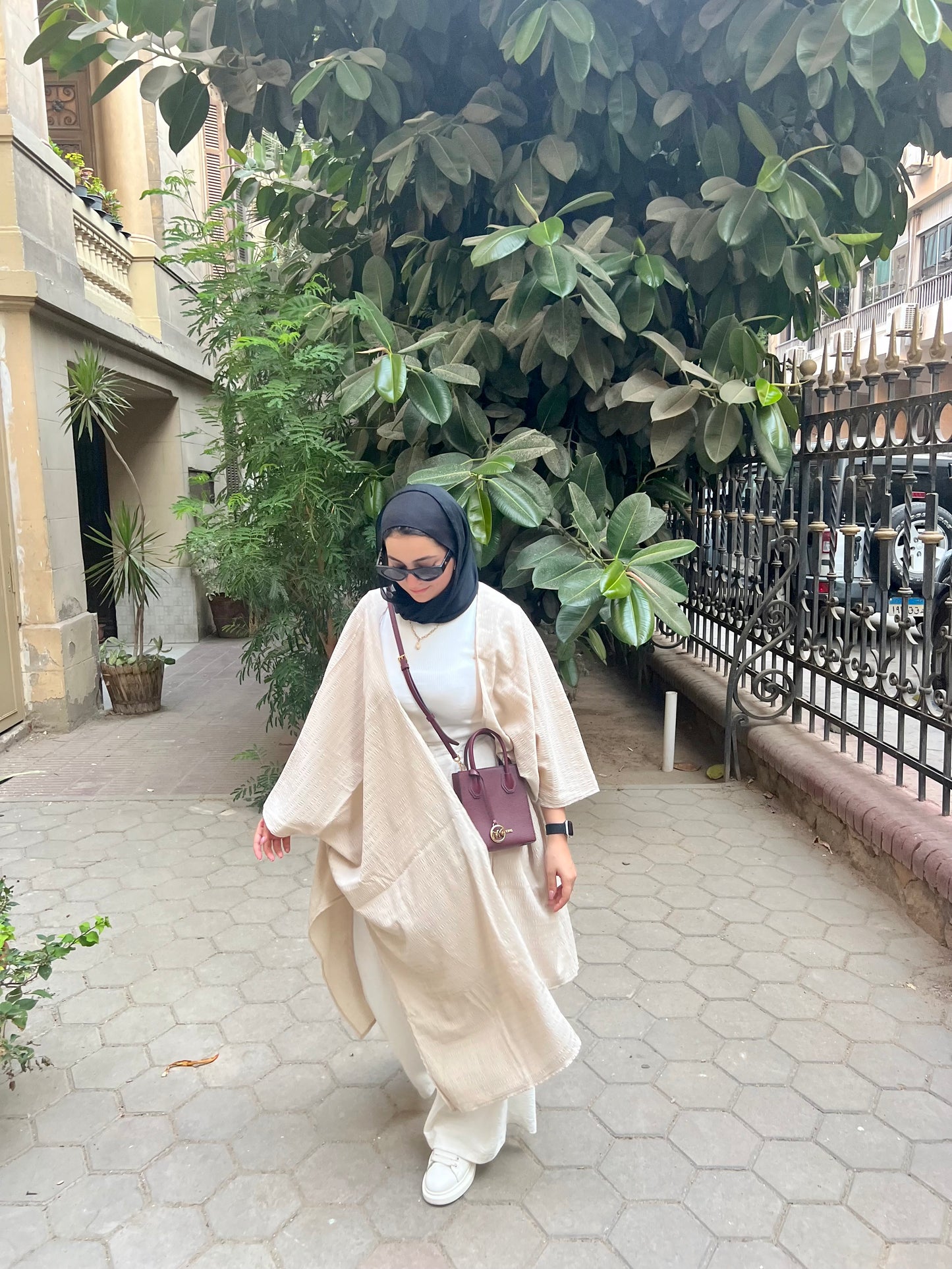 CREAM NAYA PONCHO