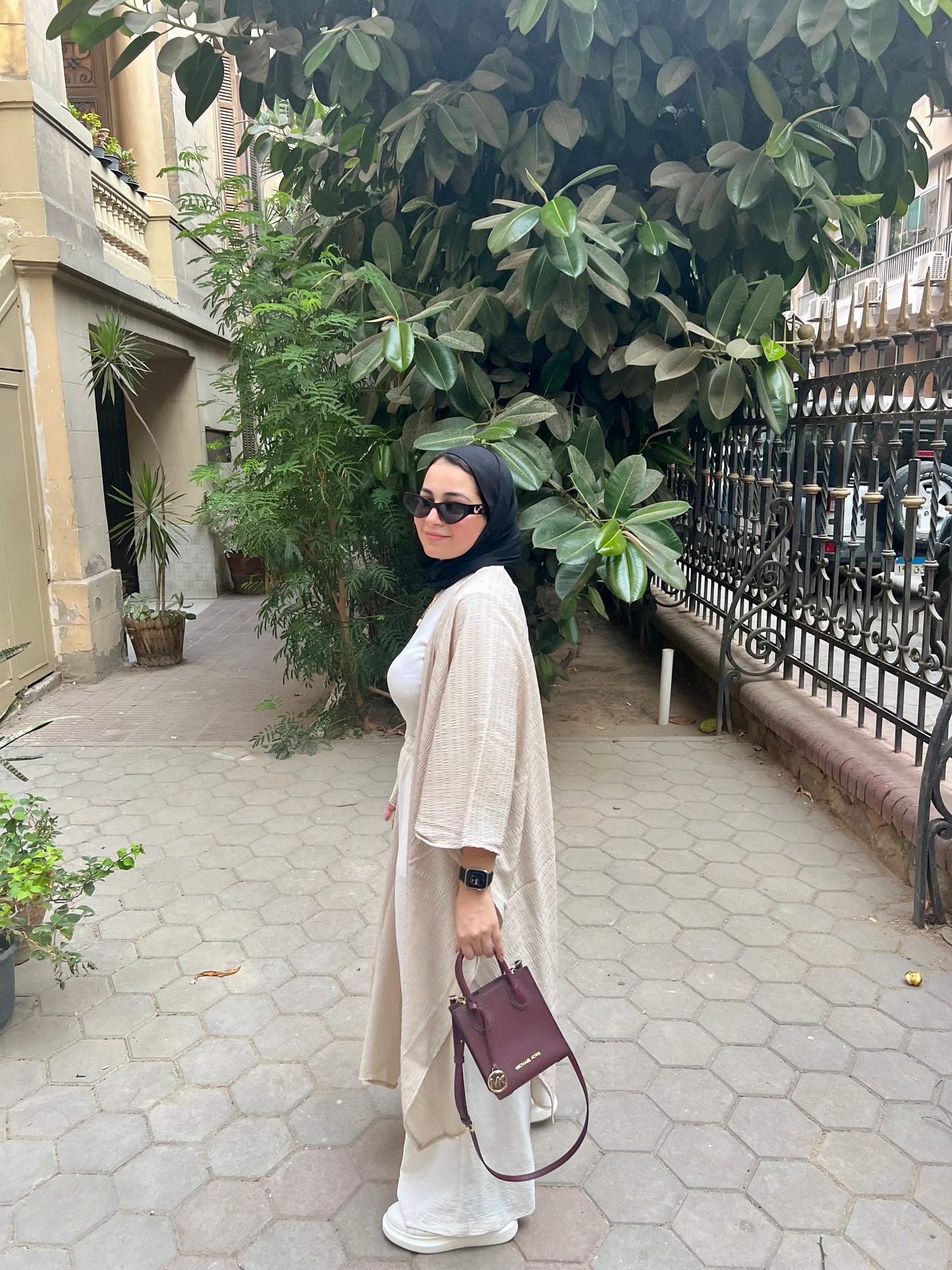 CREAM NAYA PONCHO